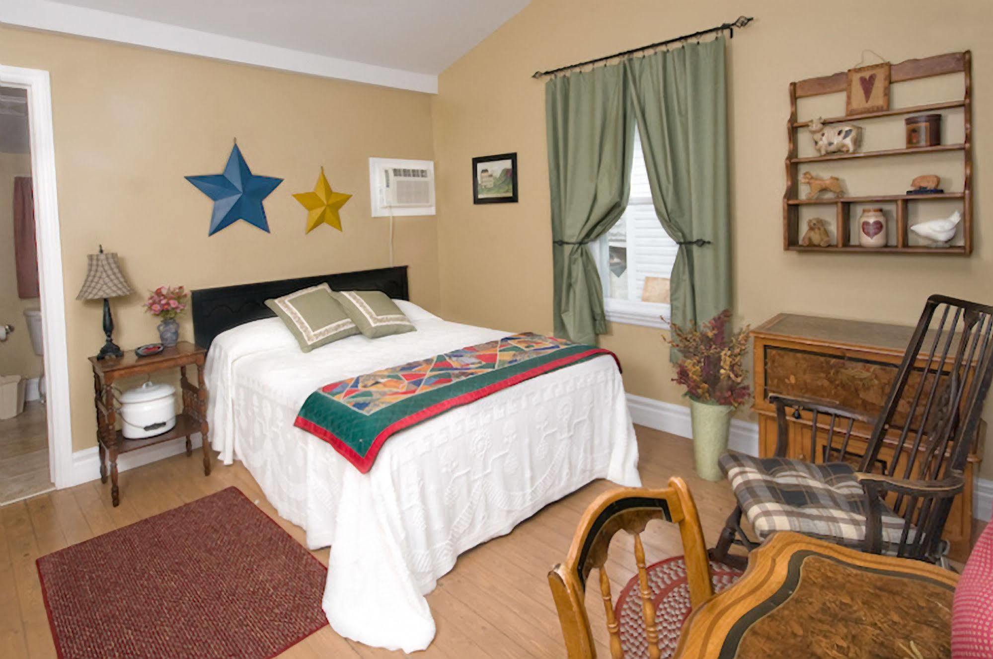 Telegraph House Motel Baddeck Ngoại thất bức ảnh